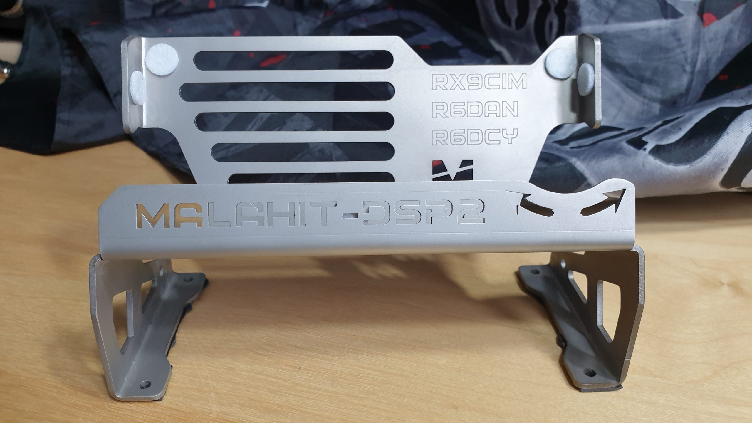 Malahit DSP2 - Holder from Serhii PSB - Amateur Radio Blog